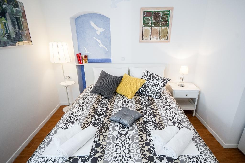 Apartments Tereza ดูบรอฟนิก ภายนอก รูปภาพ