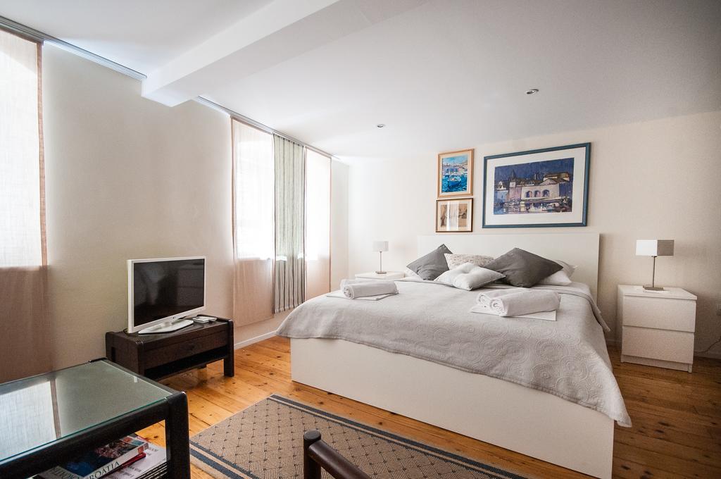 Apartments Tereza ดูบรอฟนิก ภายนอก รูปภาพ