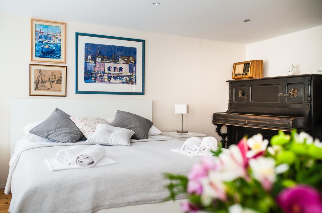 Apartments Tereza ดูบรอฟนิก ภายนอก รูปภาพ