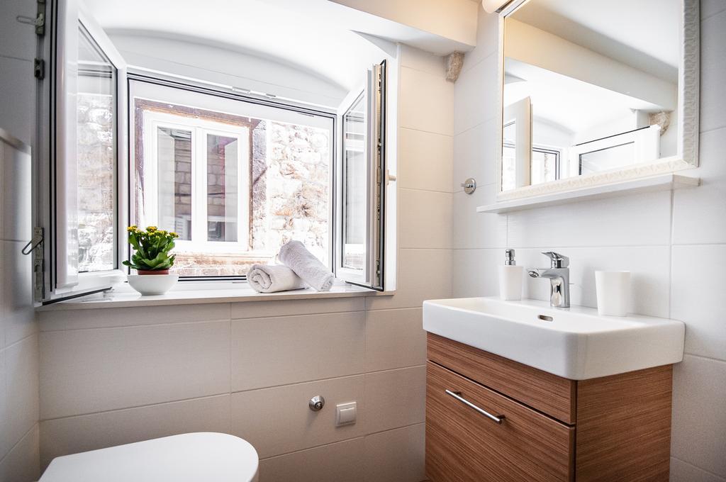 Apartments Tereza ดูบรอฟนิก ภายนอก รูปภาพ