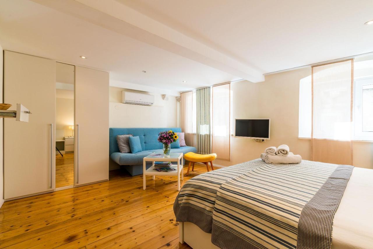 Apartments Tereza ดูบรอฟนิก ภายนอก รูปภาพ