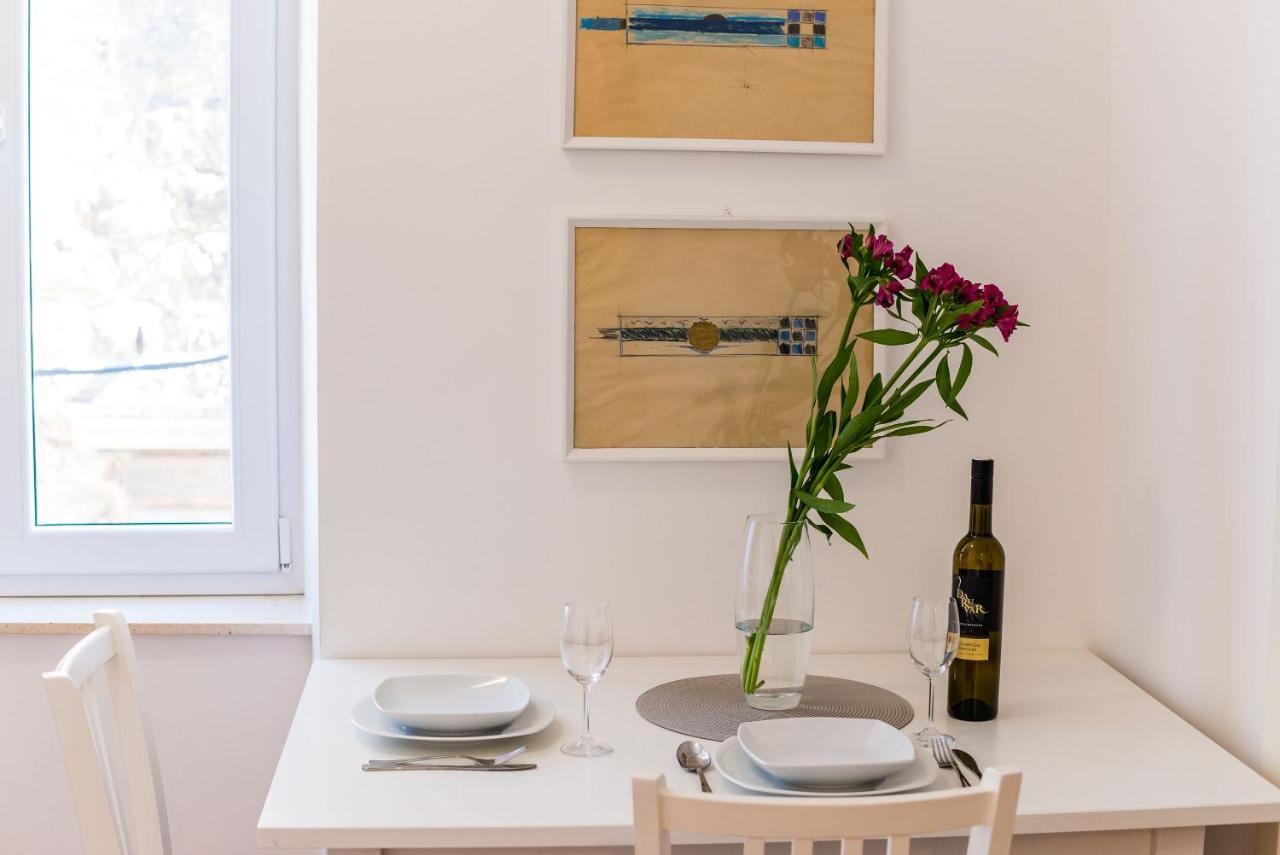 Apartments Tereza ดูบรอฟนิก ภายนอก รูปภาพ