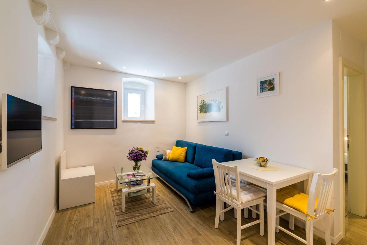 Apartments Tereza ดูบรอฟนิก ภายนอก รูปภาพ