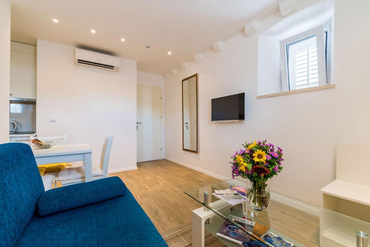 Apartments Tereza ดูบรอฟนิก ภายนอก รูปภาพ
