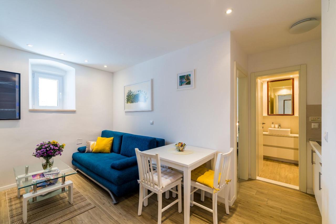 Apartments Tereza ดูบรอฟนิก ภายนอก รูปภาพ